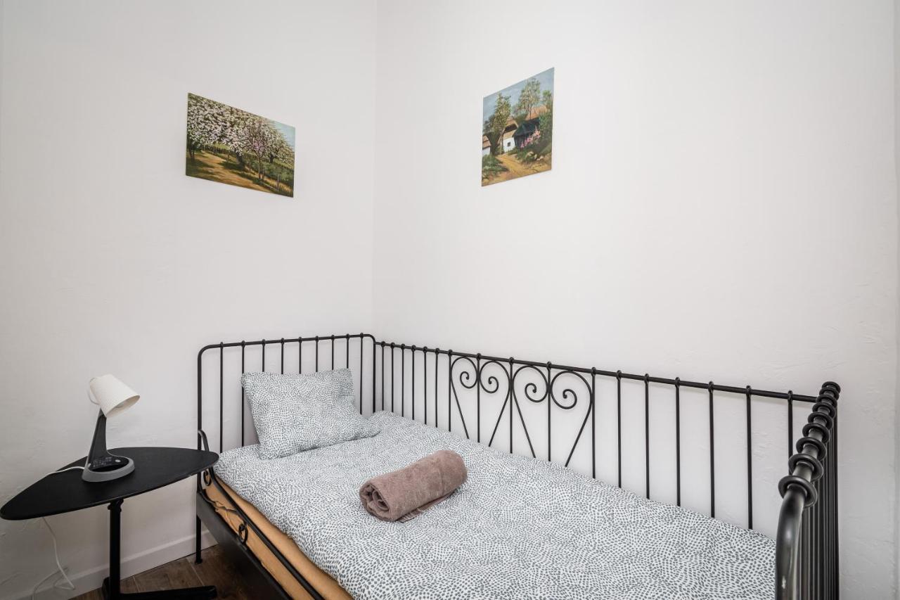Lol Apartment คราคูฟ ภายนอก รูปภาพ